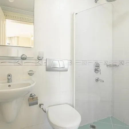 Fethiye'de Denize Sifir 10 Kisilik Oyster 5 Villa Fethiye